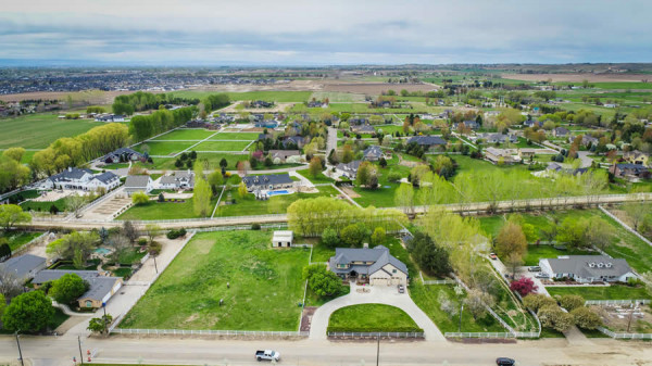 Somerset Farms — 360° virtual tour